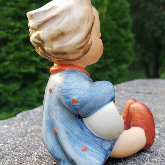 M J Hummel - Titled "JOYFUL" - Porcelain Figurine - Picture 6 of 9